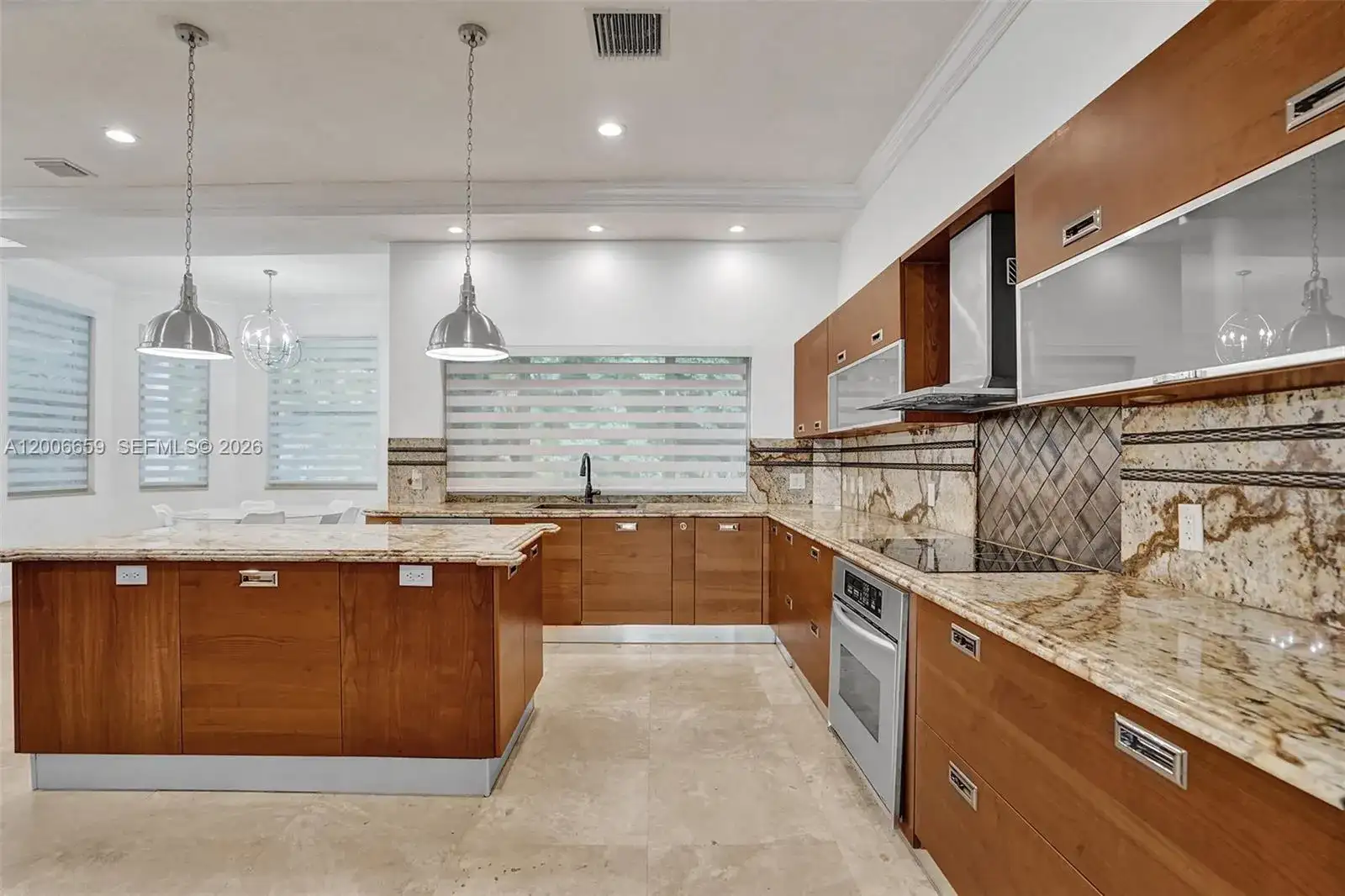 1430 NW 114th Ave, Plantation FL 33323 photo 5