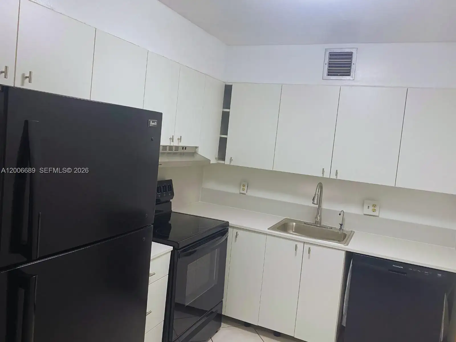 13550 SW 6th Ct # 308A, Pembroke Pines FL 33027 photo 5