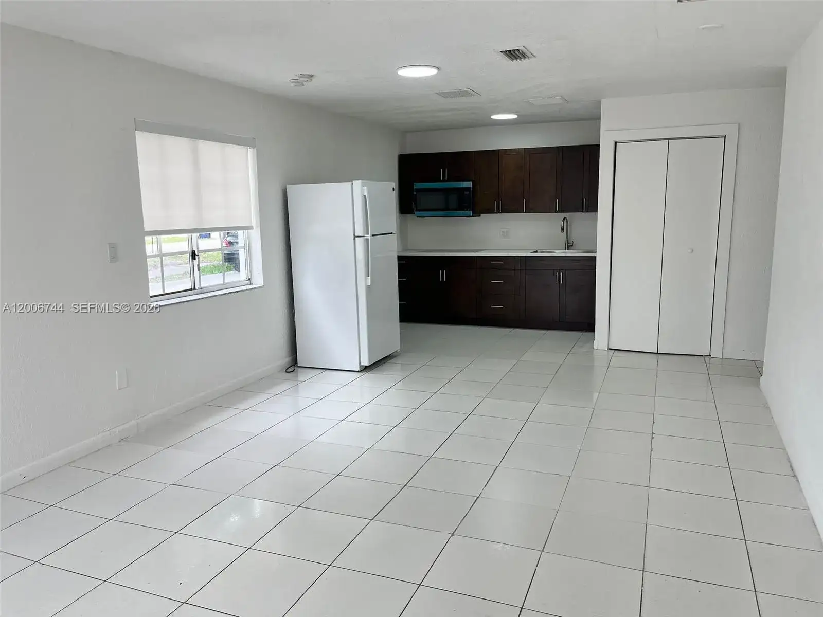 15741 NW 40th Ct # B, Miami Gardens FL 33054 photo 2