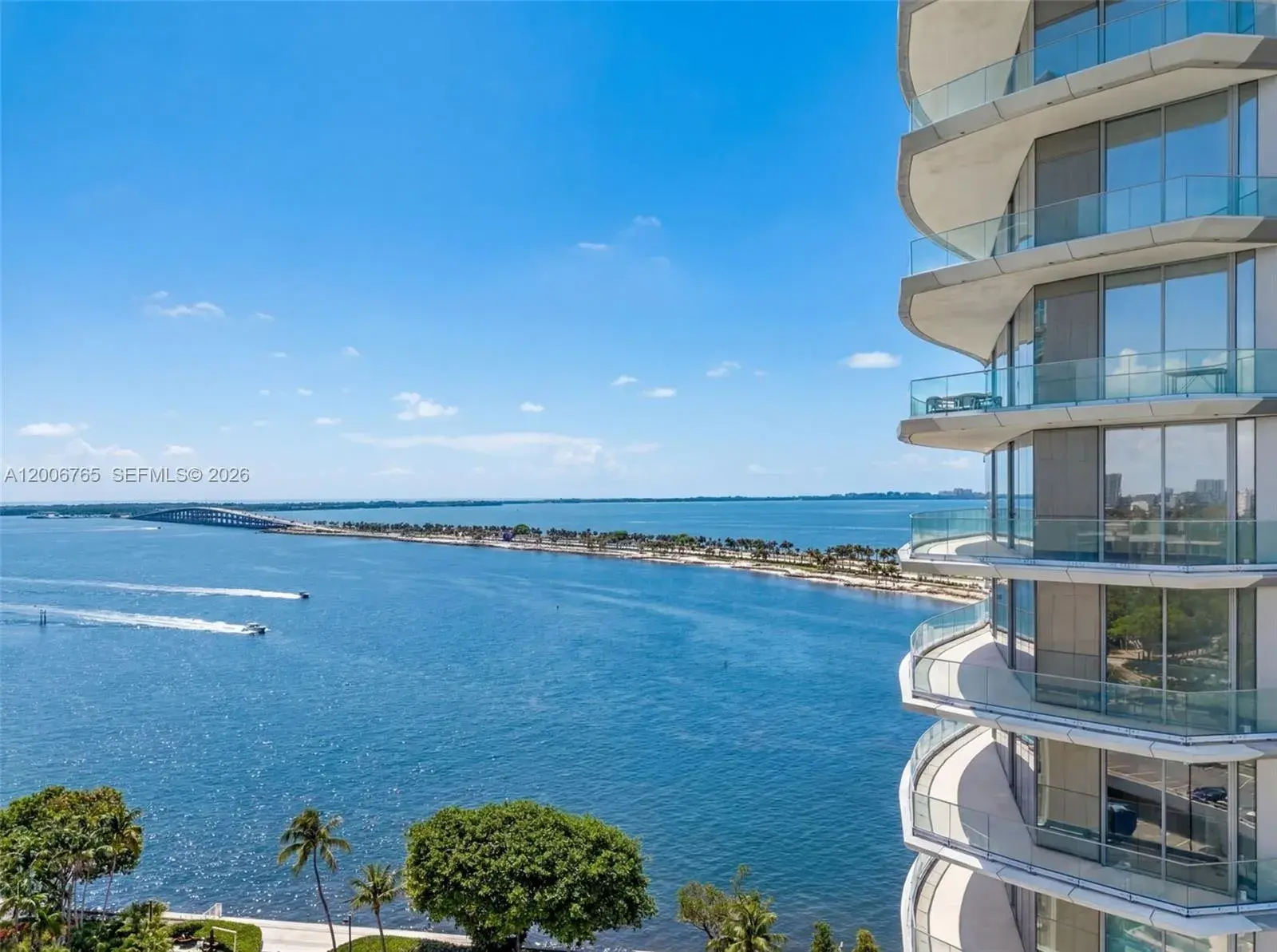 175 SE 25th Rd # 604, Miami FL 33129