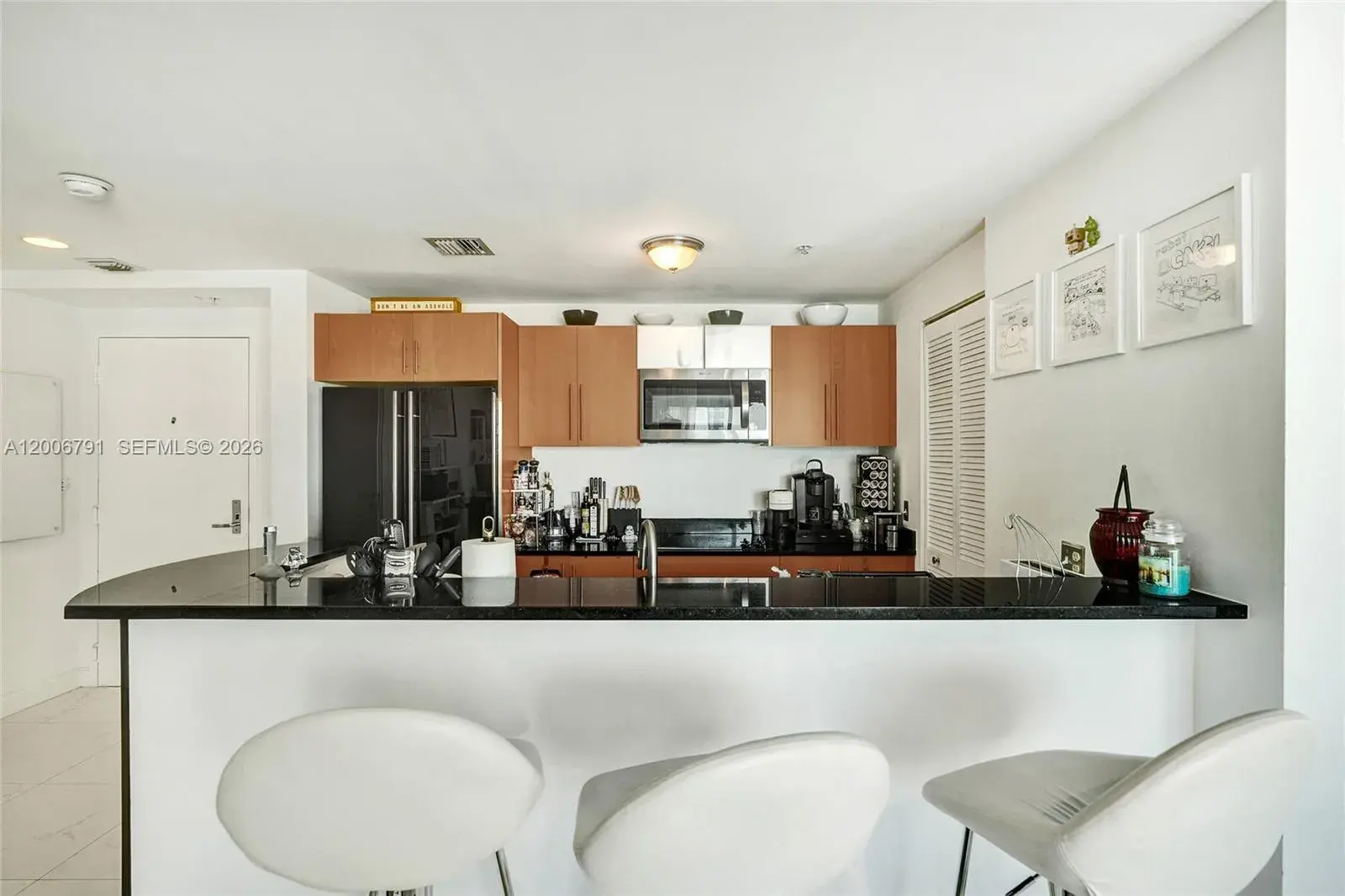 300 S Biscayne Blvd # 3216, Miami FL 33131