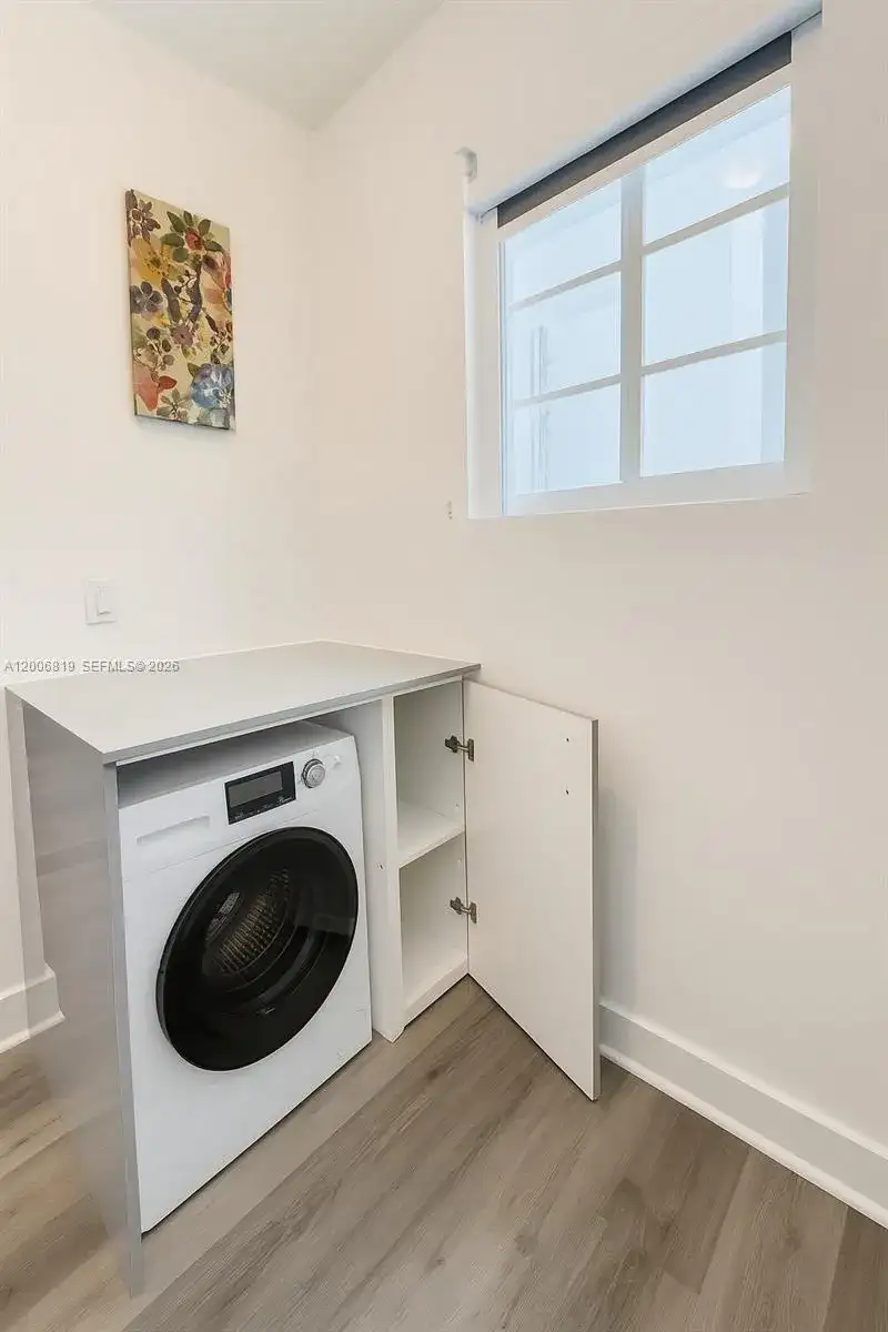 600 15th St # 4, Miami Beach FL 33139 photo 4