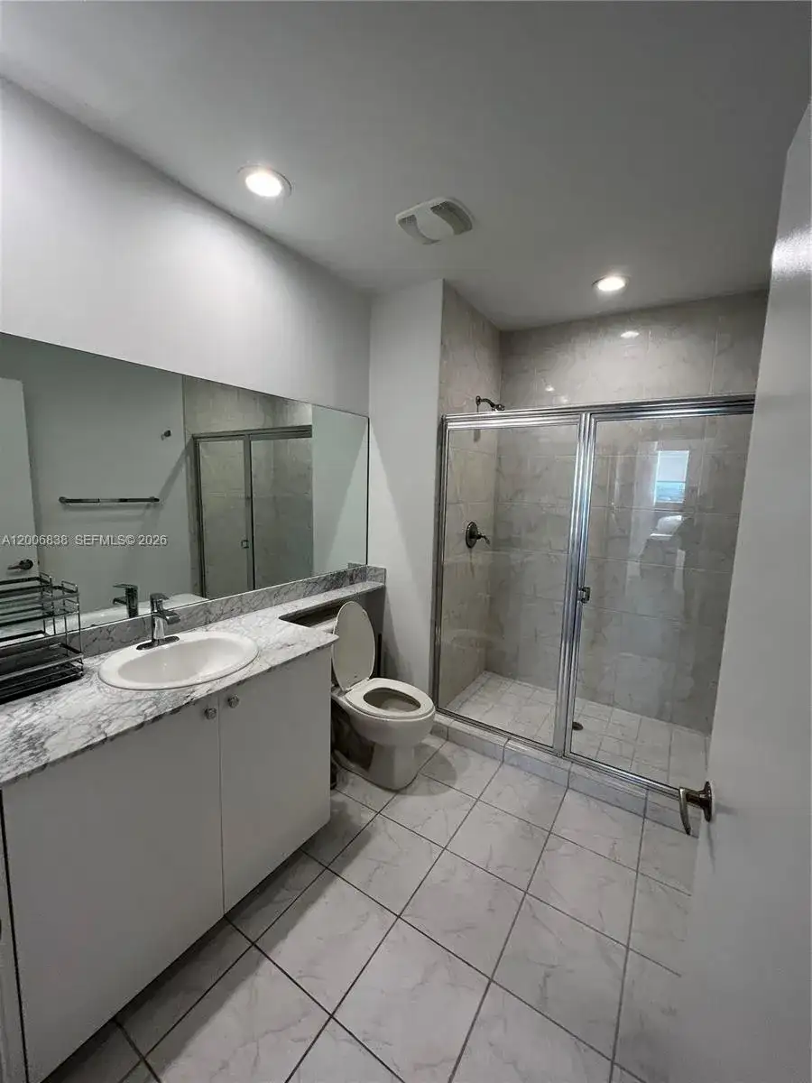 18800 NE 29th Ave, Aventura FL 33180 photo 4