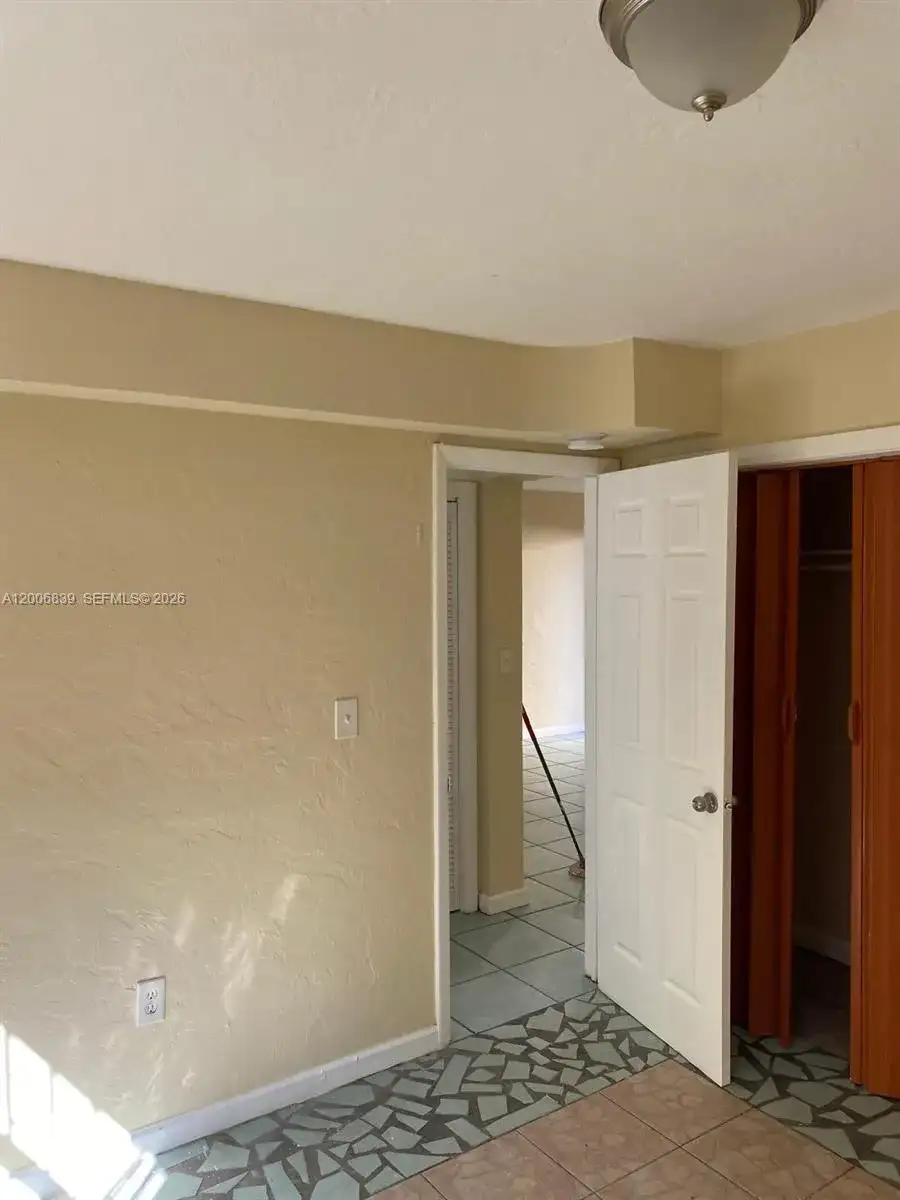 1319 NW 60th St # 2, Miami FL 33142 photo 3