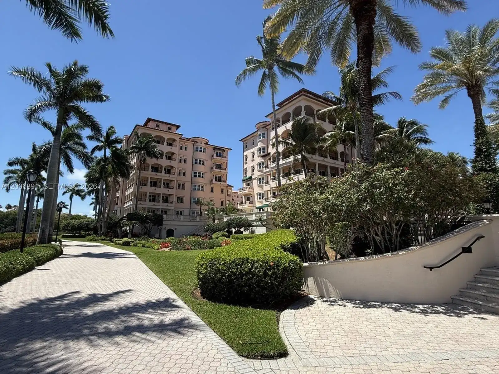 13643 Deering Bay Dr # 146, Coral Gables FL 33158