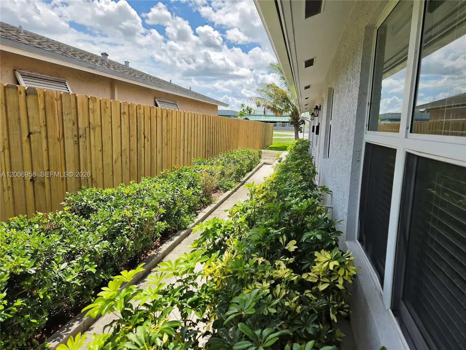 3421 NE 5th Ave # A, Pompano Beach FL 33064 photo 2