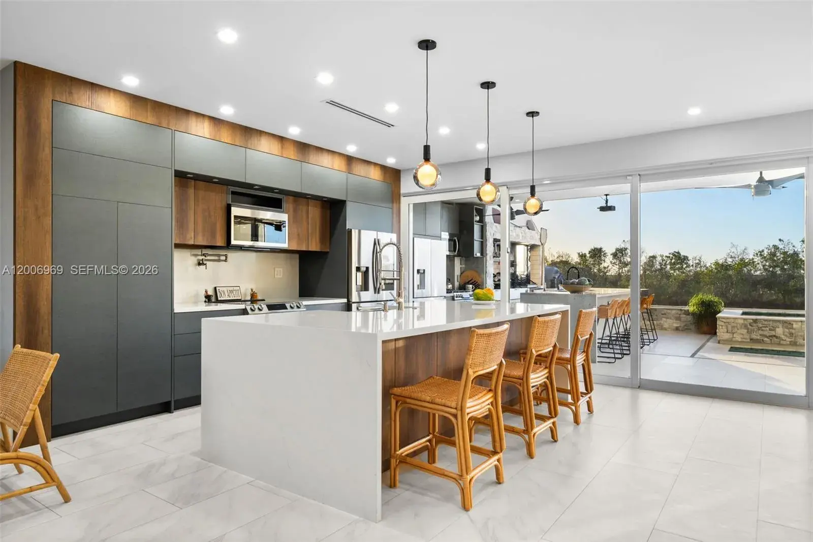 1828 Aspen Ln, Weston FL 33327