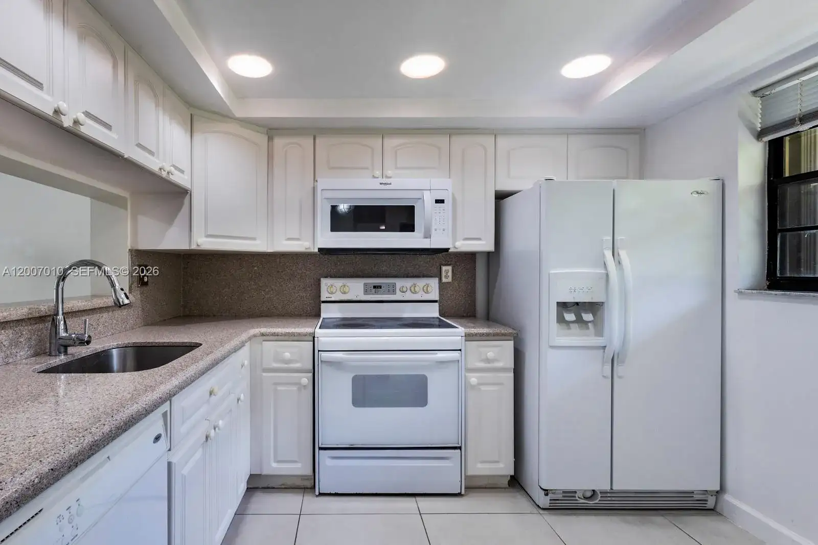 10855 SW 112th Ave # 211, Miami FL 33176 photo 2
