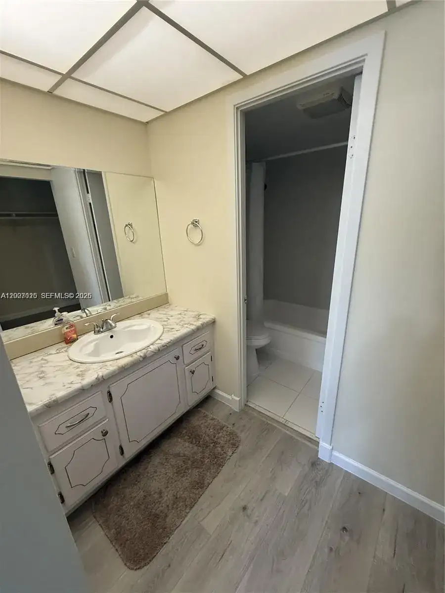 300 Diplomat Pkwy # 712, Hallandale Beach FL 33009 photo 4