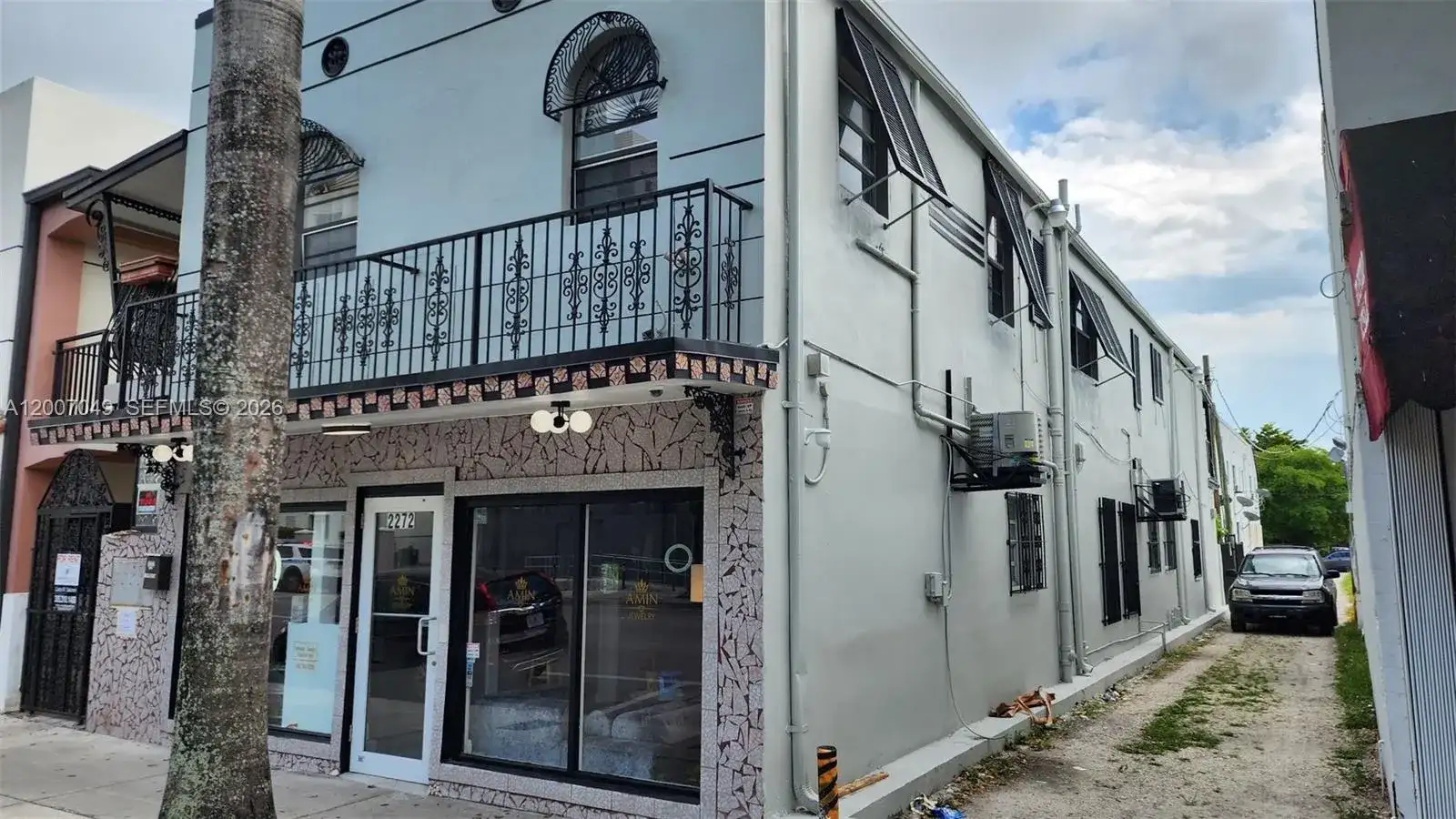 2272 SW 8th St # 3, Miami FL 33135 photo 2