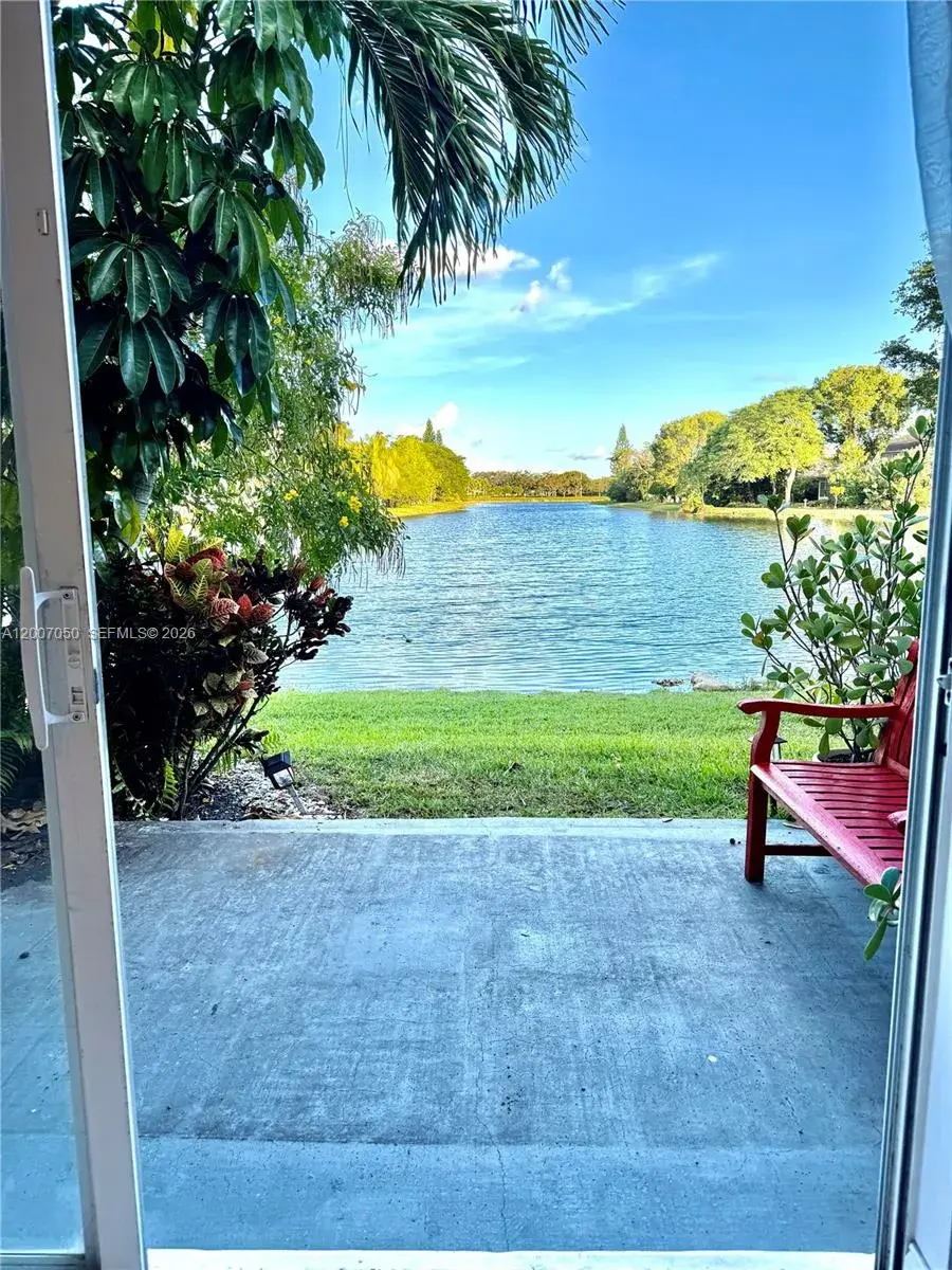 3742 San Simeon Cir # 3742, Weston FL 33331