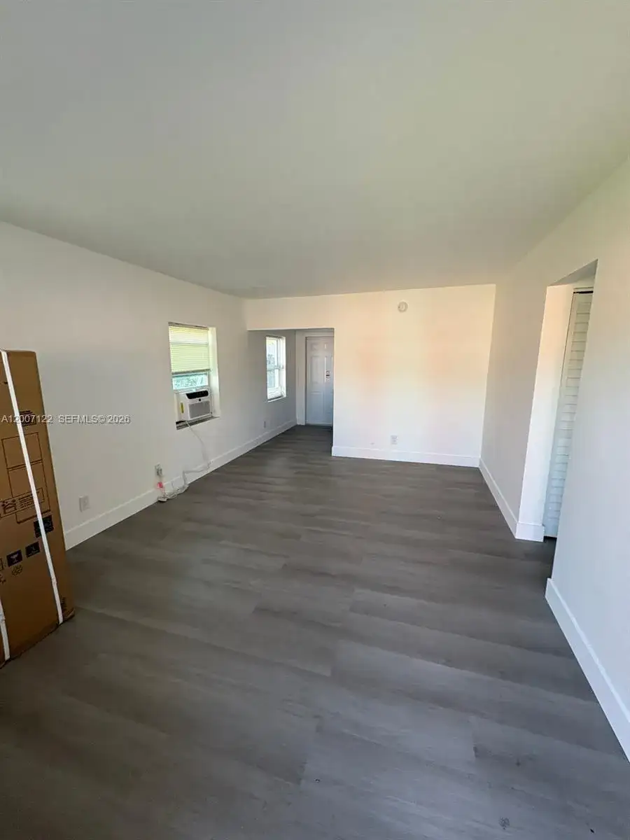 2316 Madison St # 8, Hollywood FL 33020 photo 4