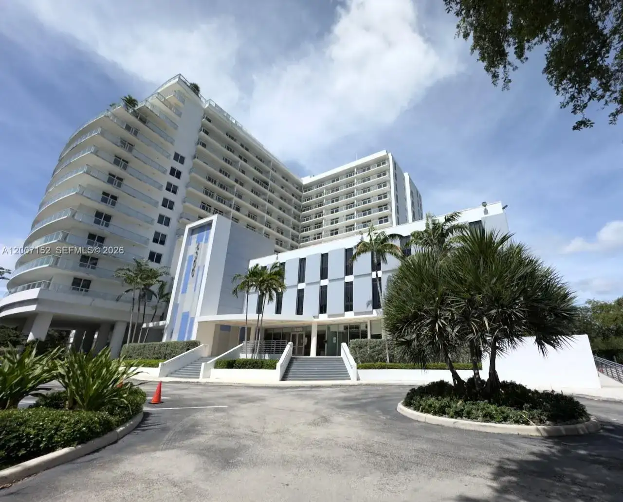 4300 Biscayne Blvd # 206, Miami FL 33137 photo 2