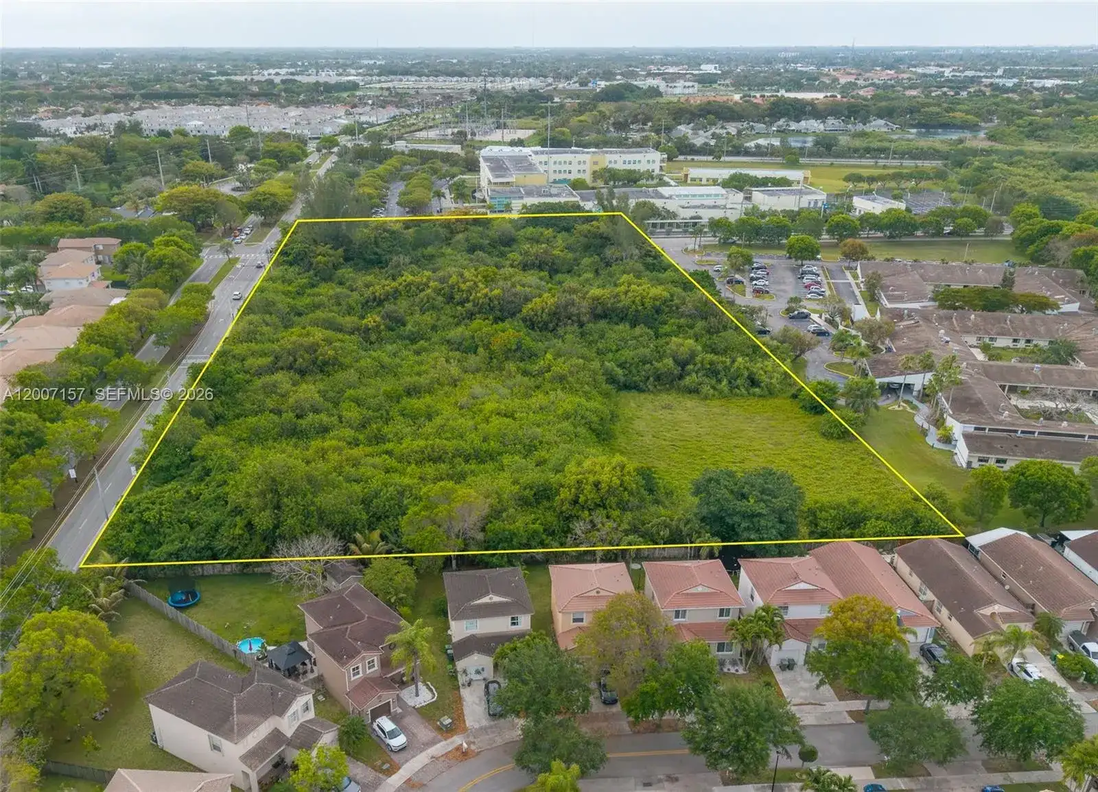 S Canal Dr, Homestead FL 33035 photo 3