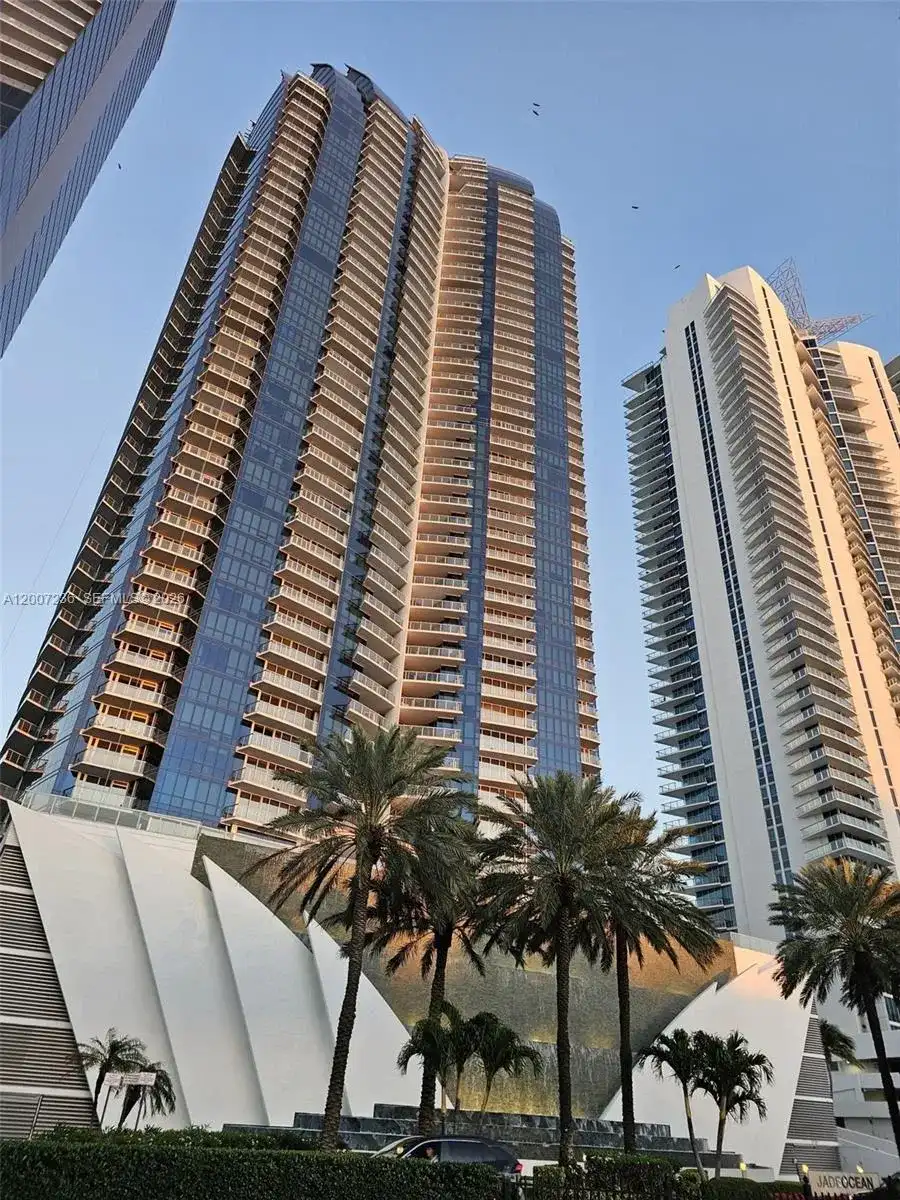 17121 Collins Ave # 4006, Sunny Isles Beach FL 33160