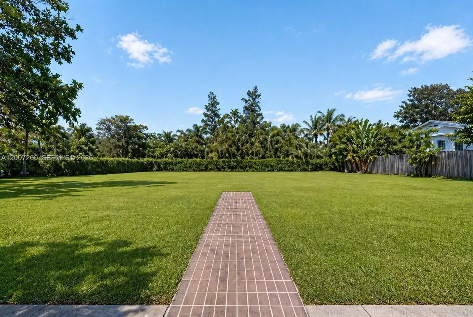 401 NE 14th Ave, Fort Lauderdale FL 33301 photo 2