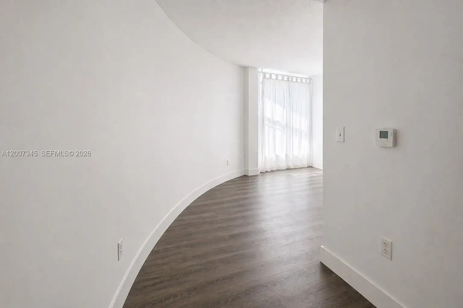 6580 INDIAN CREEK DR # 511, Miami Beach FL 33141 photo 2