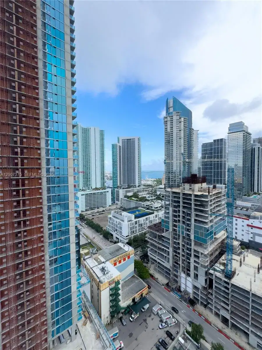 20 NE 11th St # 3006B, Miami FL 33132 photo 3