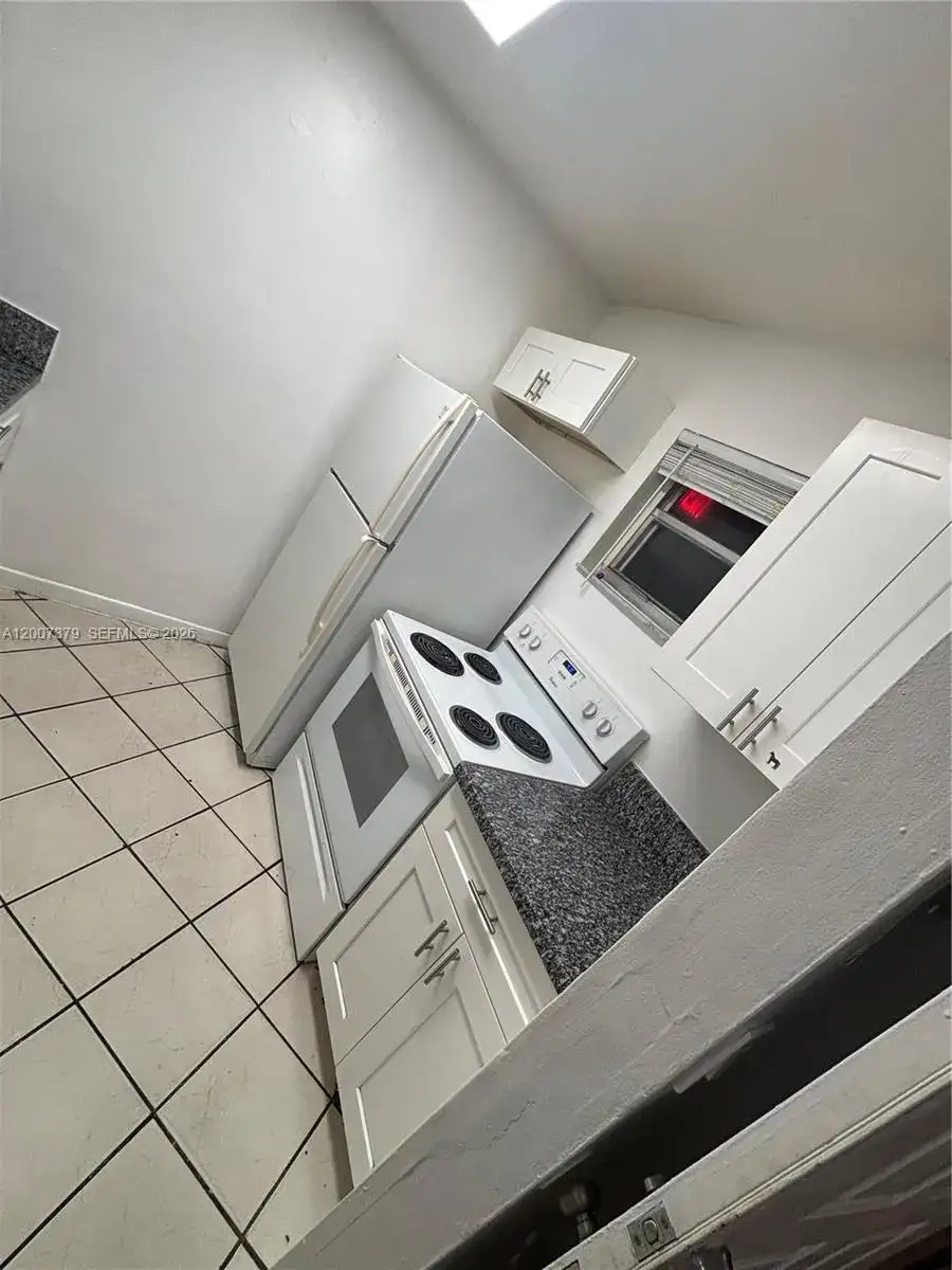7841 Johnson St # 203, Pembroke Pines FL 33024