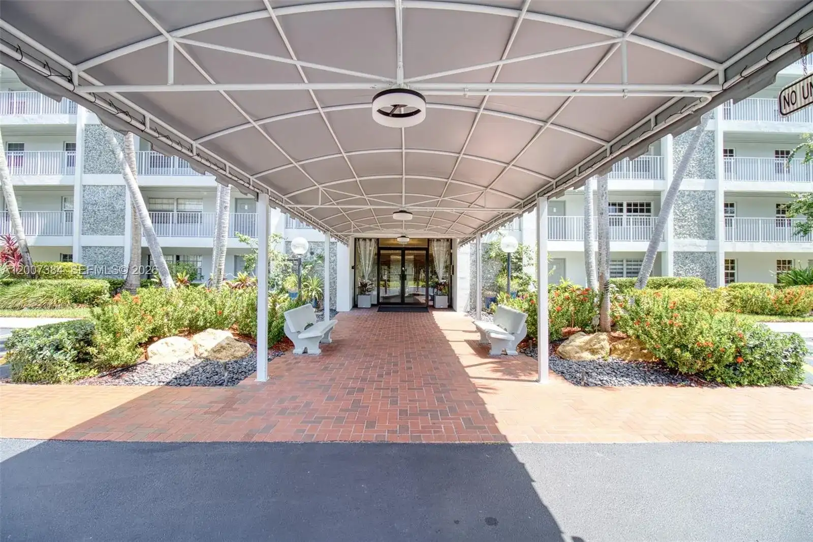 4015 W Palm Aire Dr # 506, Pompano Beach FL 33069 photo 3