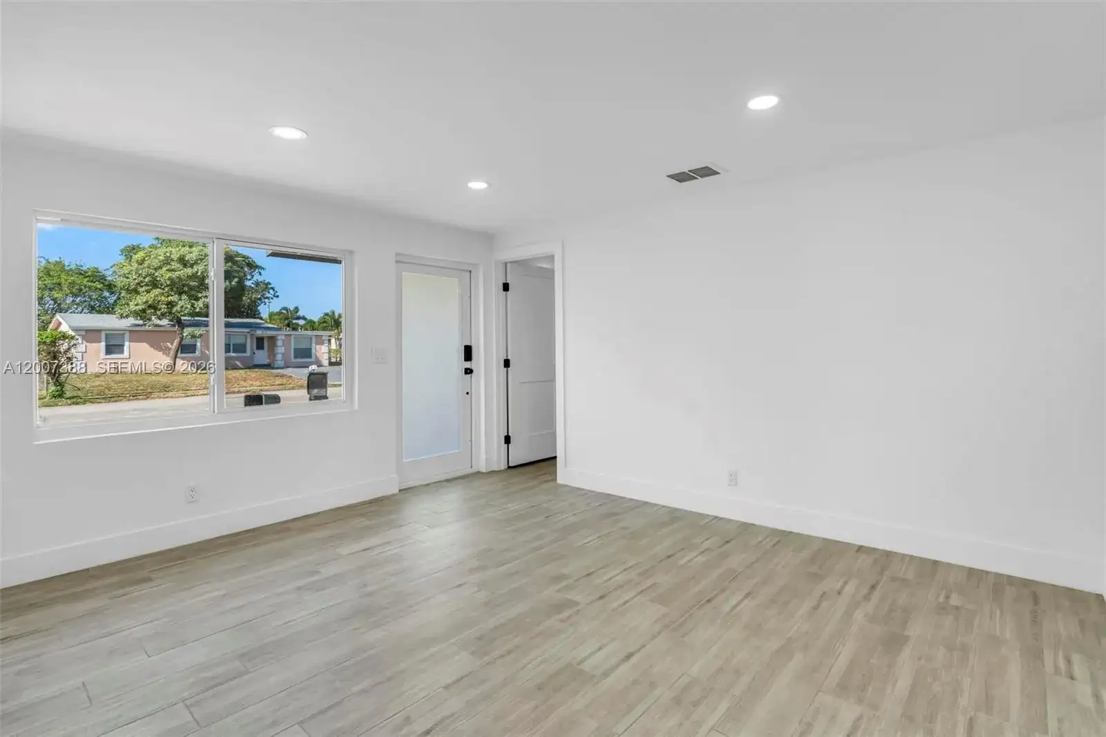 311 NW 12th Ave, Delray Beach FL 33444 photo 4