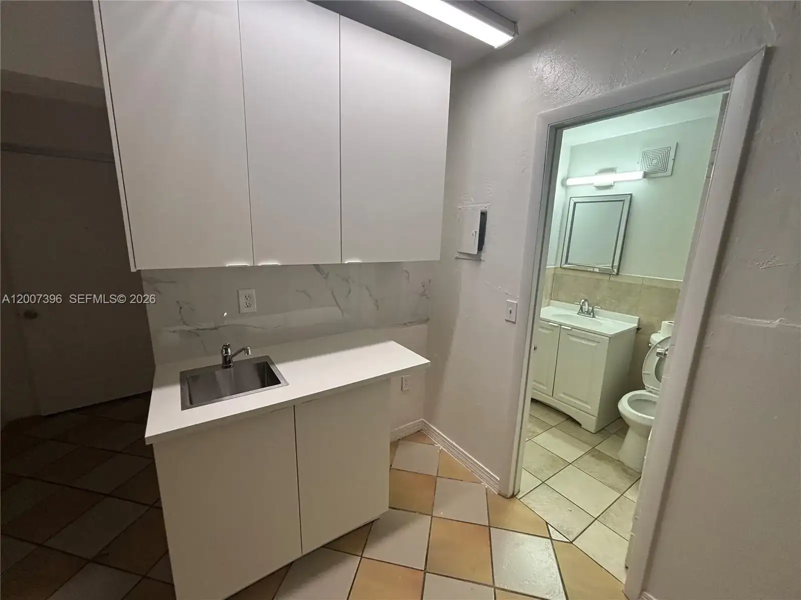 7841 Johnson St # 123, Pembroke Pines FL 33024 photo 3