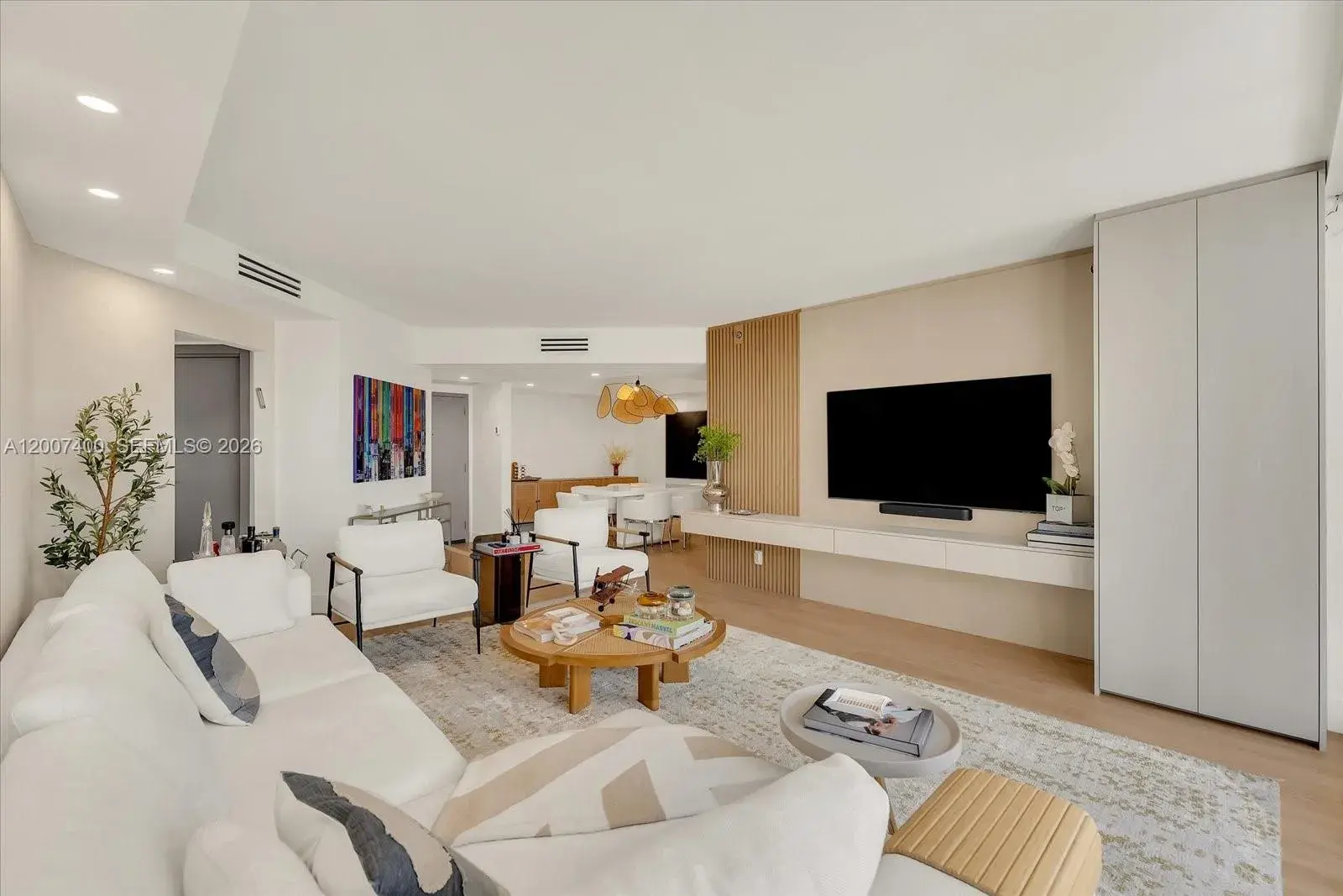 3640 Yacht Club Dr # 310, Aventura FL 33180