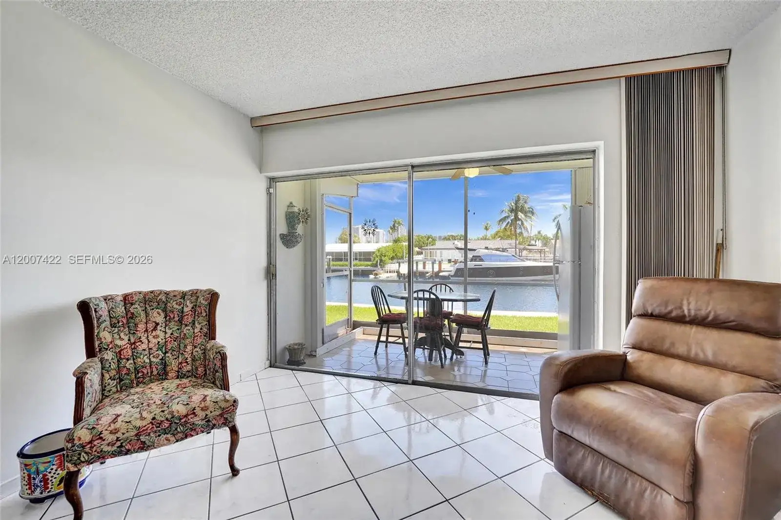 455 Paradise Isle Blvd # 104, Hallandale Beach FL 33009 photo 4