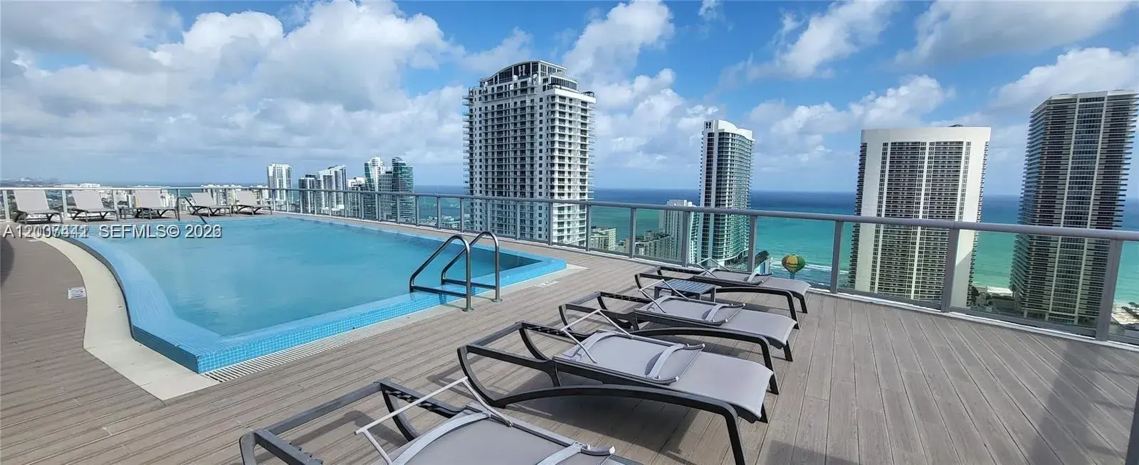 2602 E Hallandale Beach Blvd # R306, Hallandale Beach FL 33009