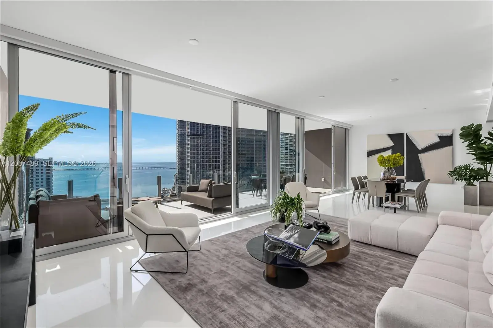 300 Biscayne Blvd Way # 2802, Miami FL 33131