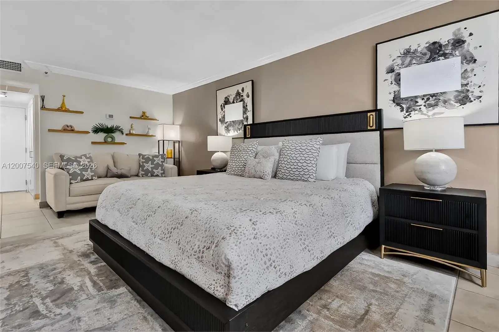 19201 Collins Ave # 1123, Sunny Isles Beach FL 33160 photo 4