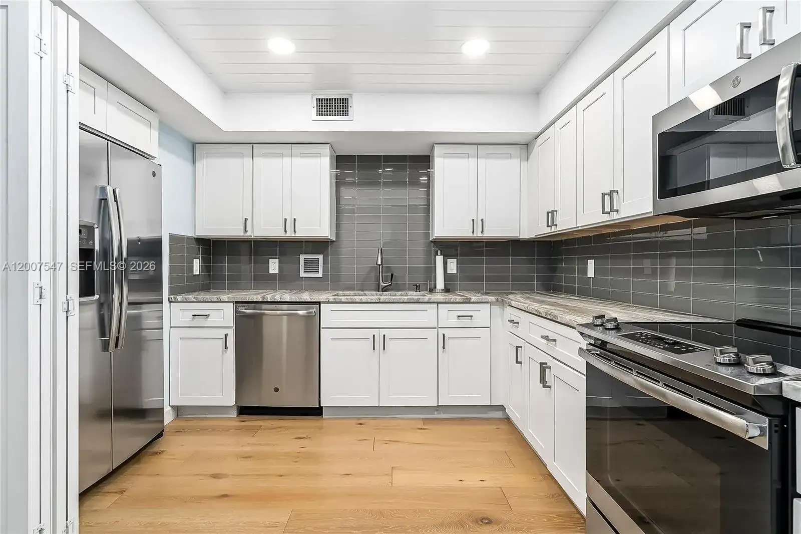 2808 N 46th Ave # E549, Hollywood FL 33021 photo 2