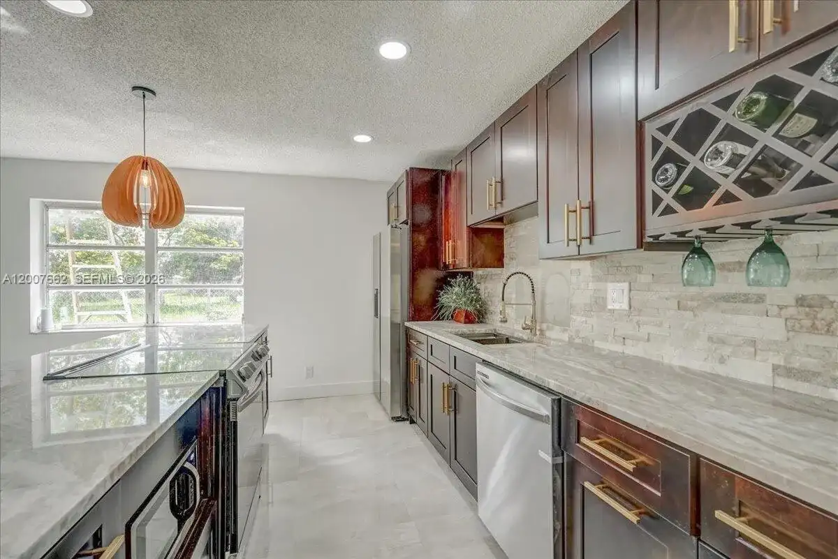 1480 W 36th St, Riviera Beach FL 33404 photo 4