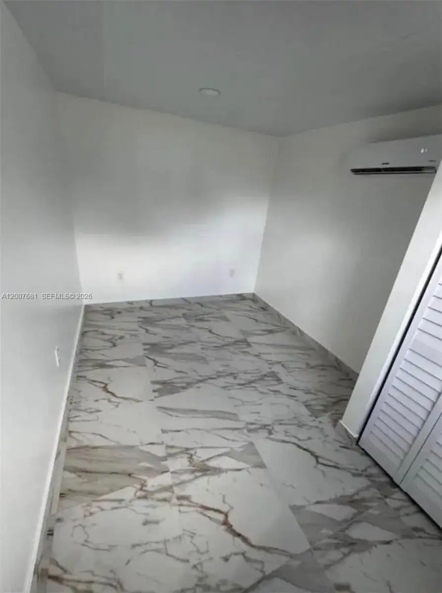 4721 Peters Rd # A, Plantation FL 33317 photo 3