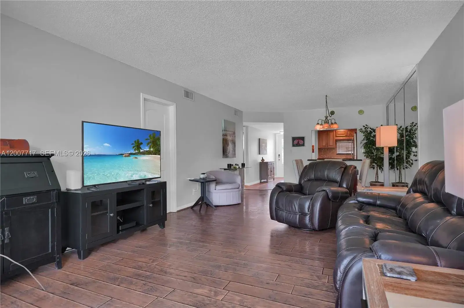 8941 S Hollybrook Blvd # 203, Pembroke Pines FL 33025 photo 2