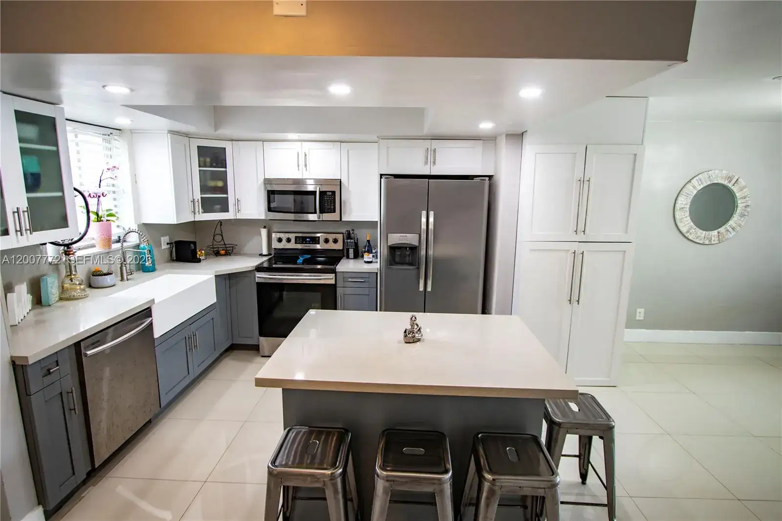2117 NE 123rd St, North Miami FL 33181 photo 3