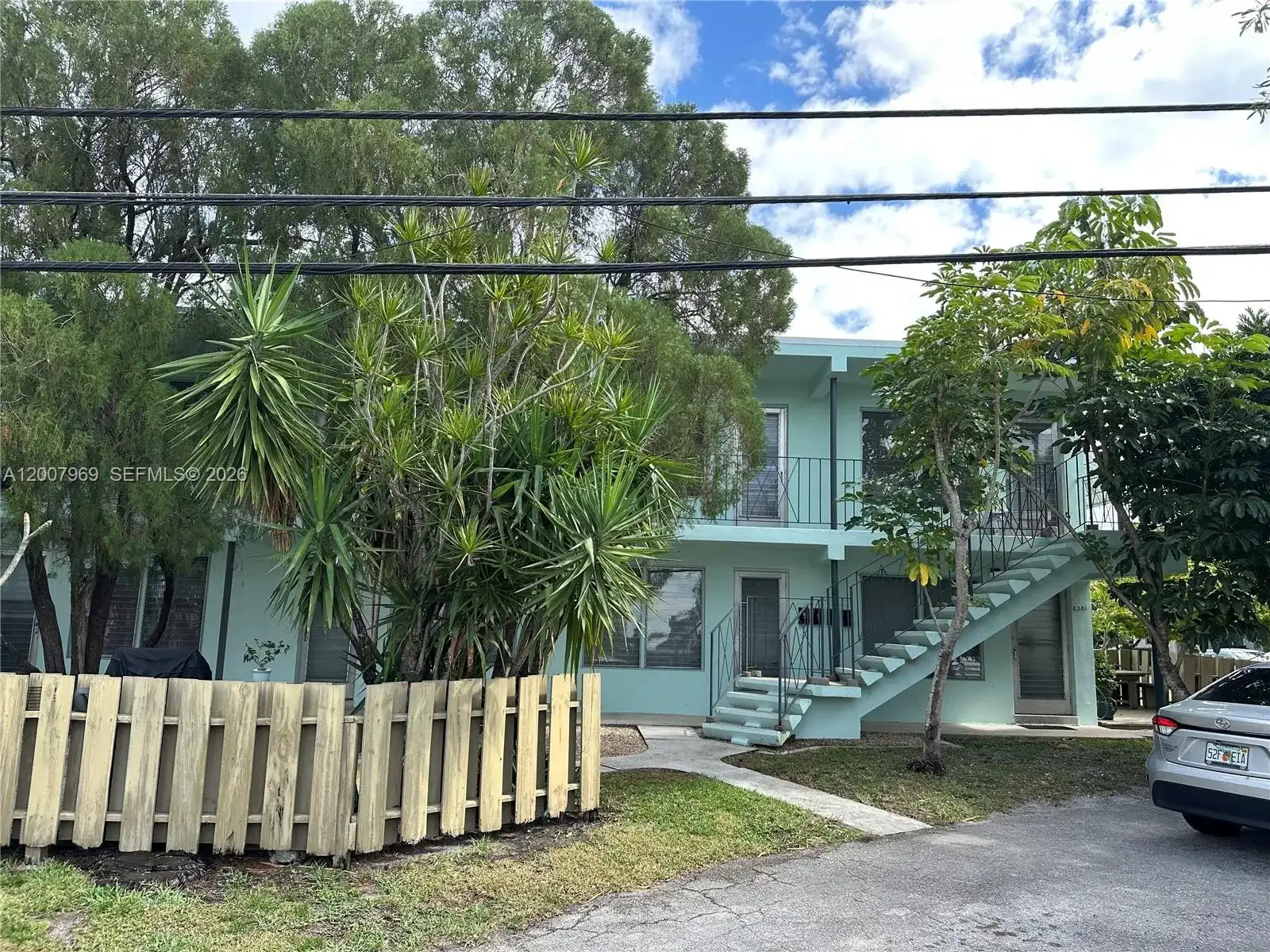 2301 NE 2nd St # 6, Pompano Beach FL 33062