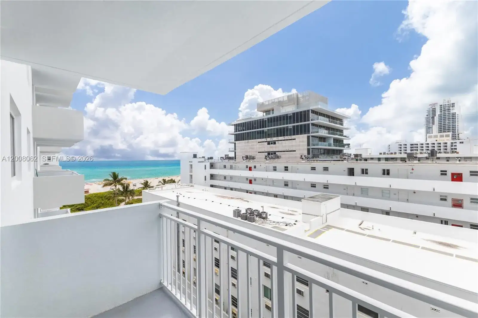 345 Ocean Dr # 708, Miami Beach FL 33139 photo 5