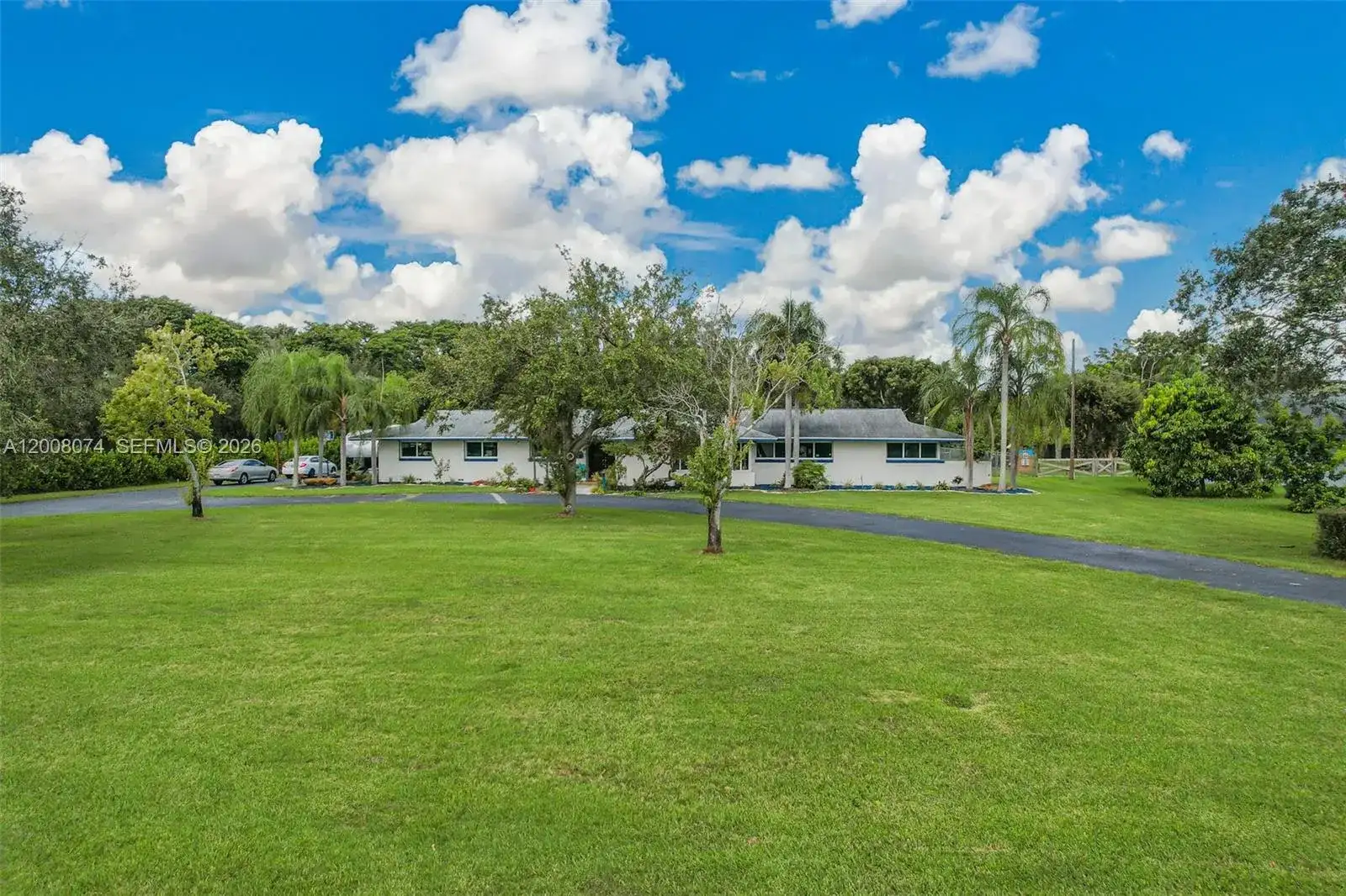 17421 SW 300th St, Homestead FL 33030 photo 2