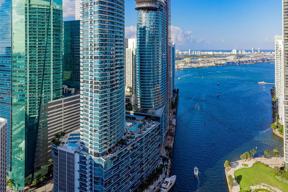 200 Biscayne Boulevard Way # 5001, Miami FL 33131