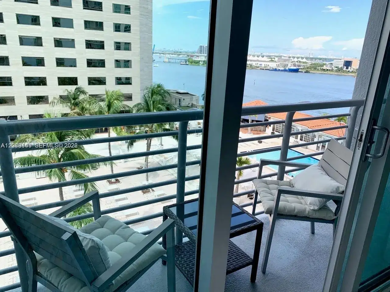 335 S Biscayne Blvd # 1106, Miami FL 33131 photo 3