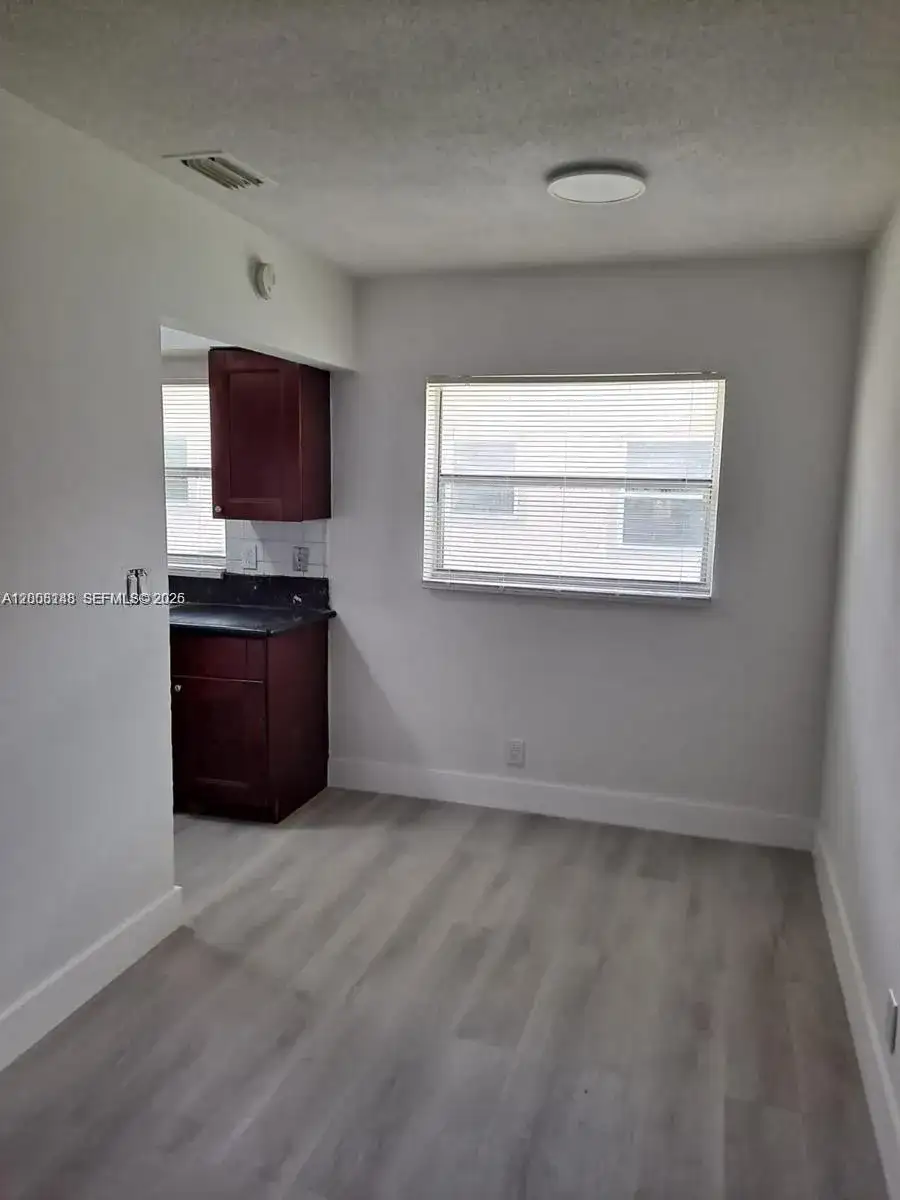 4090 NW 31st Ter # 3, Lauderdale Lakes FL 33309 photo 4