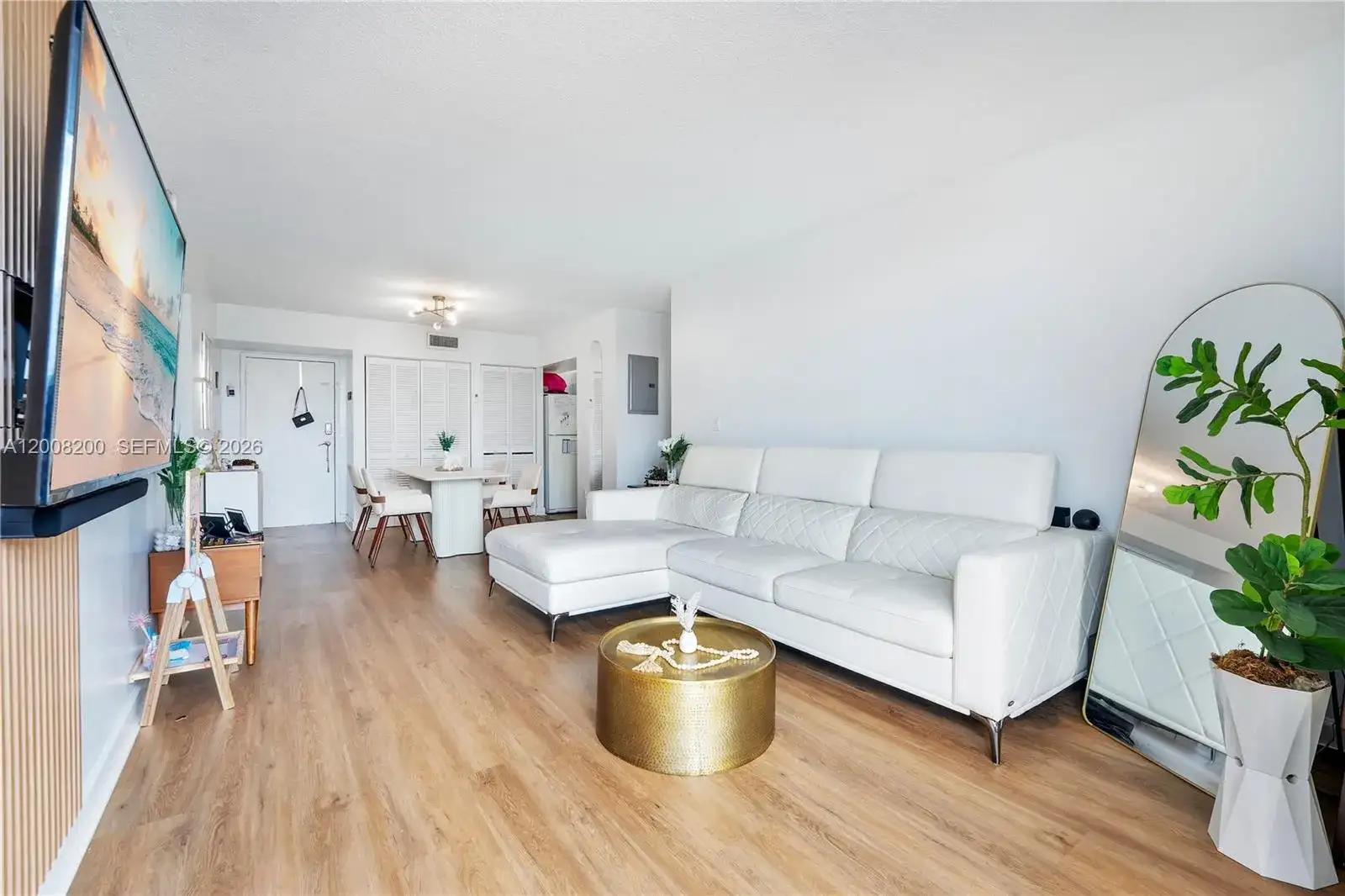 8261 NW 8th St # 231, Miami FL 33126 photo 3