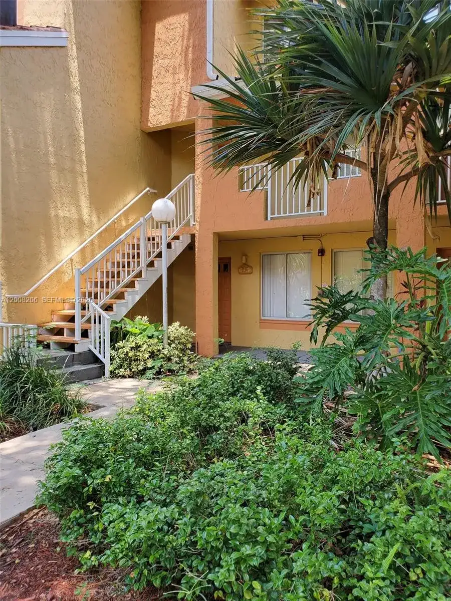1154 Coral Club Dr # 1154, Coral Springs FL 33071 photo 2