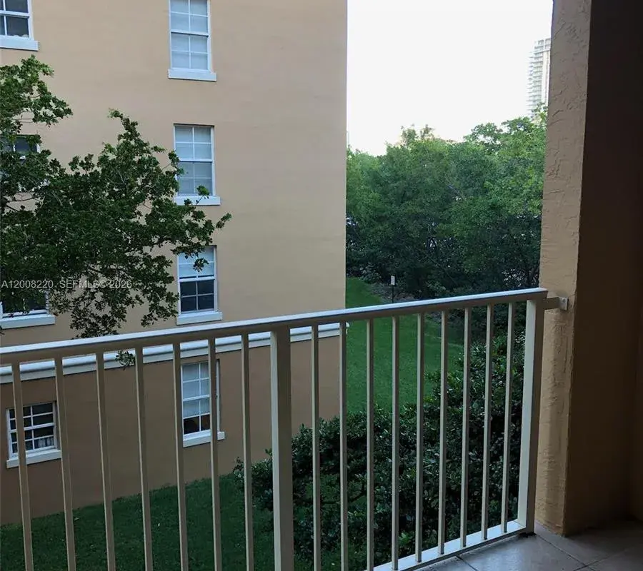 19555 E Country Club Dr # 8403, Aventura FL 33180