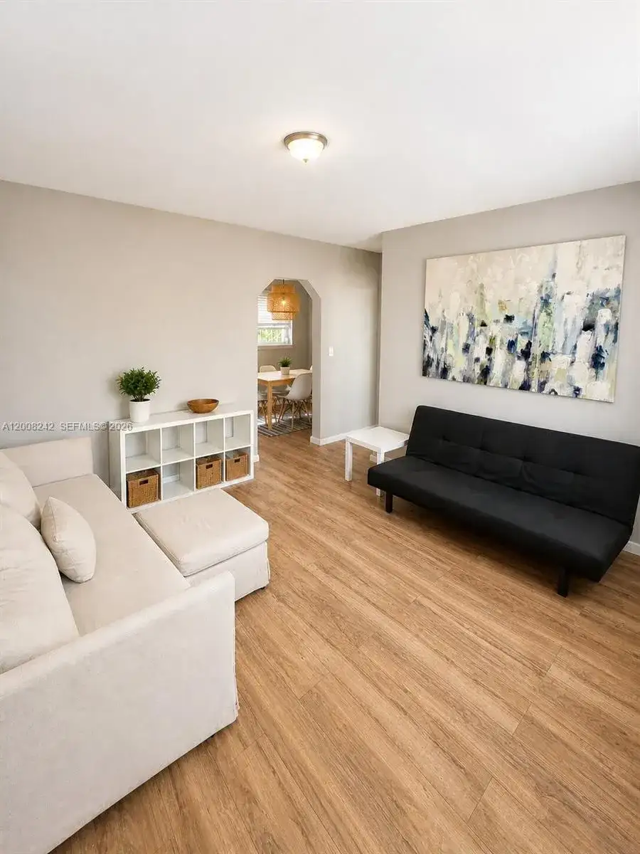 375 SW 19th Ave # 2, Miami FL 33135 photo 4