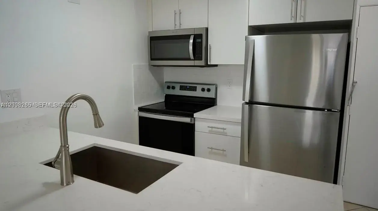 2771 Riverside Dr # A, Coral Springs FL 33065