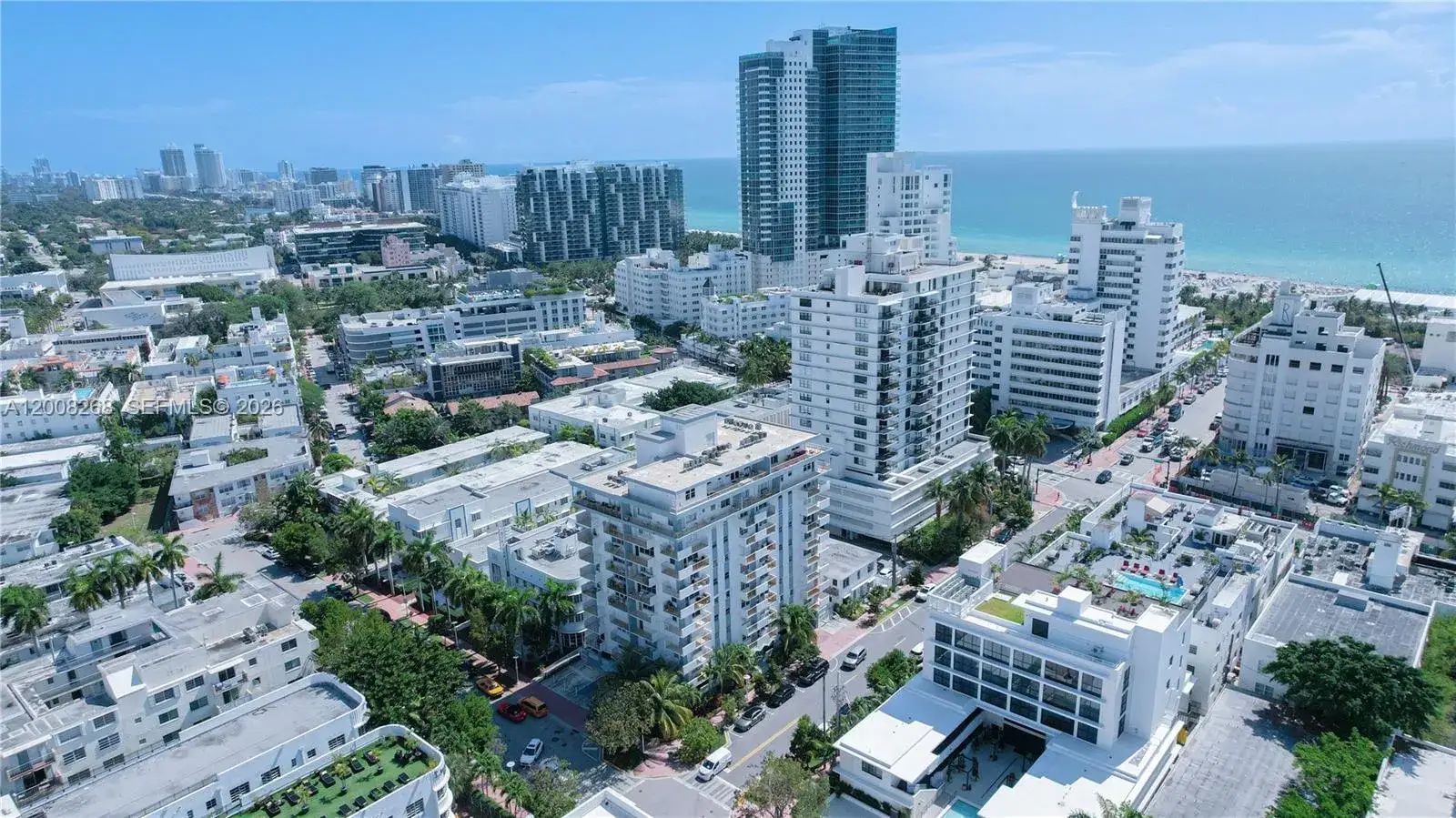 1 bedroom 1 bath Residential for sale at 245 18th St # 605, Miami Beach FL 33139