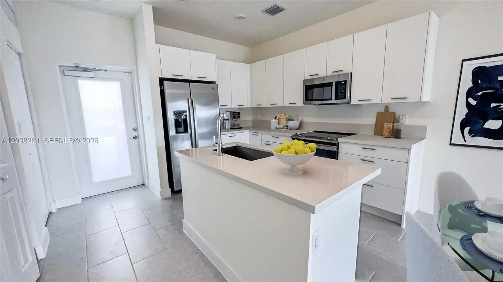 8167 NW 41st St # 307, Doral FL 33166 photo 4