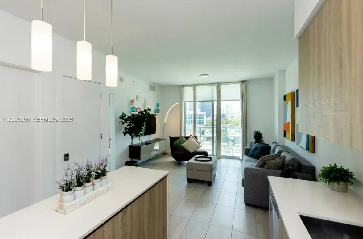 3900 Biscayne Blvd # 906, Miami FL 33137 photo 3